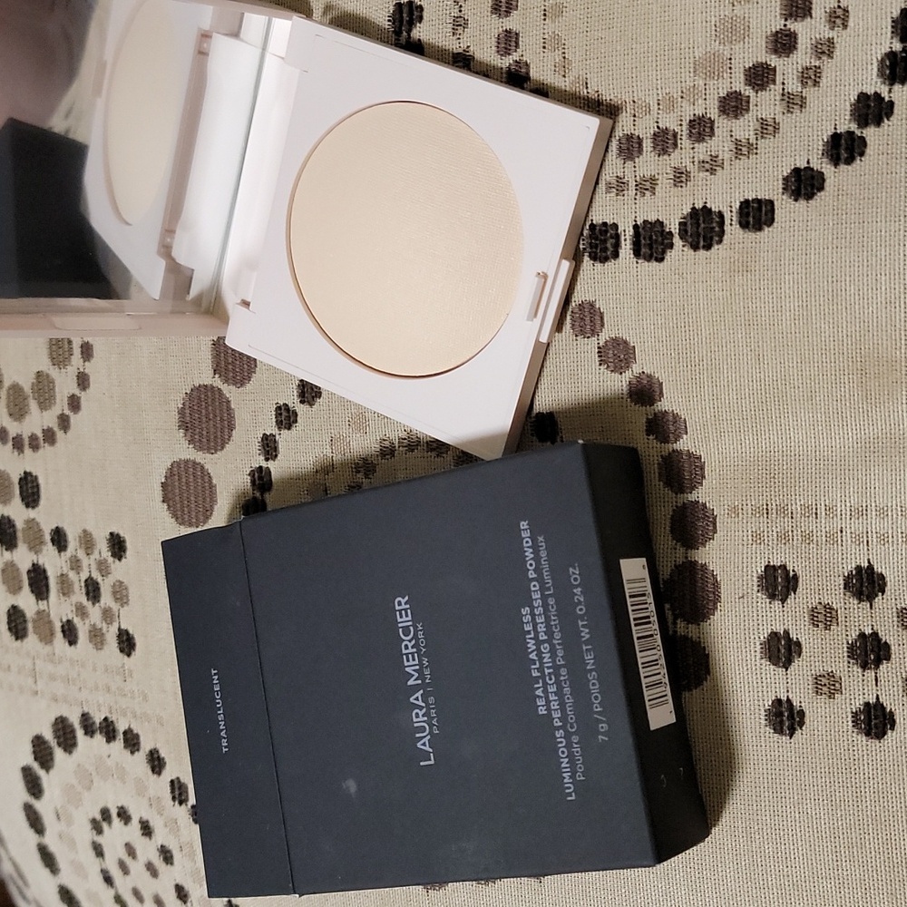 Laura Mercier Real Flawless Luminous Perfecting Pressed Translucent Powder 7g